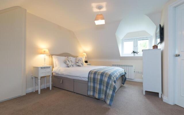 Whitethorn Bed and Breakfast