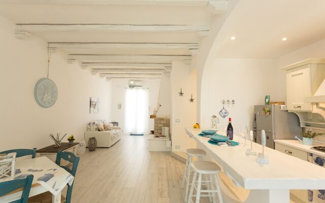 Acqua Azzurra Holiday Home