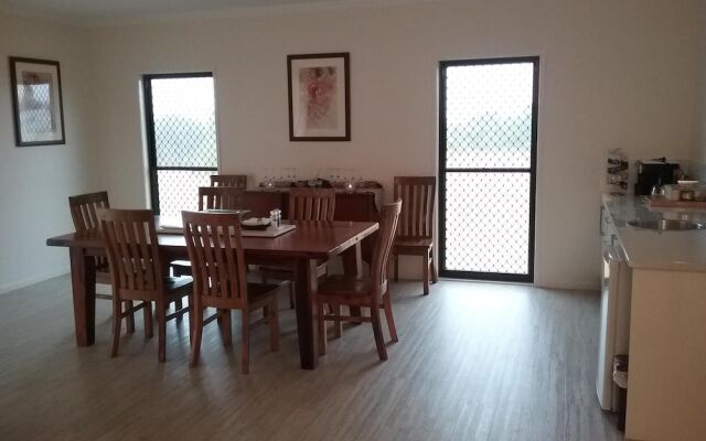 Fraser Views Bed and Breakfast