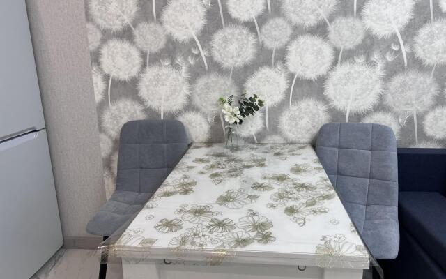 AlexHome (Alexhome) on Trudovaya street 19A-209