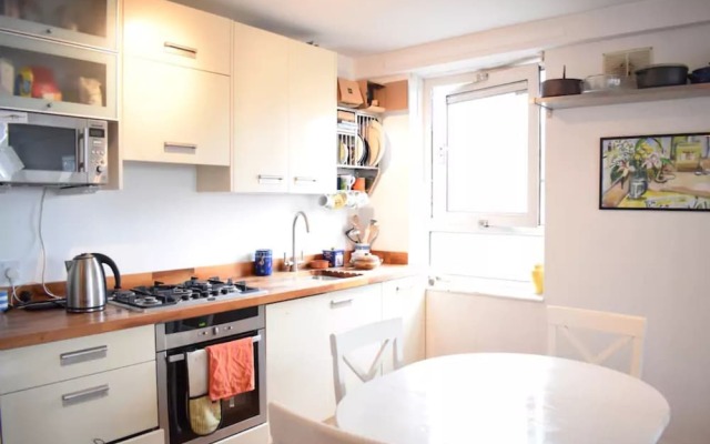 2 Bedroom Flat in the Heart of London