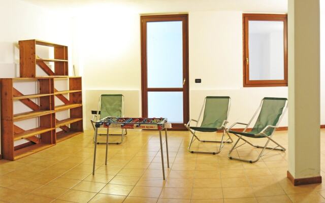 Great and Colourful Apartment Near Bardolino