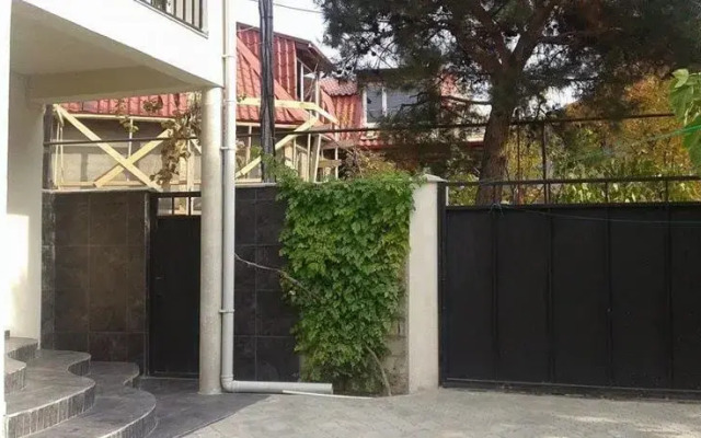 Guest House Ortachala