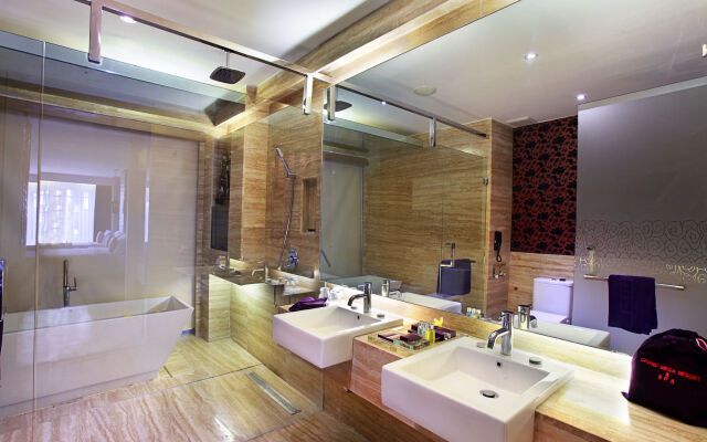 Grand Mega Resort & Spa Bali