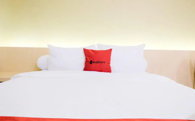 RedDoorz Plus Syariah near Museum Lampung