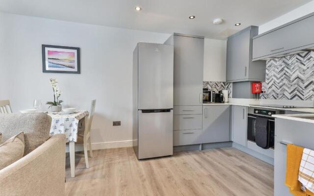 13 Belle House - Apartment 2