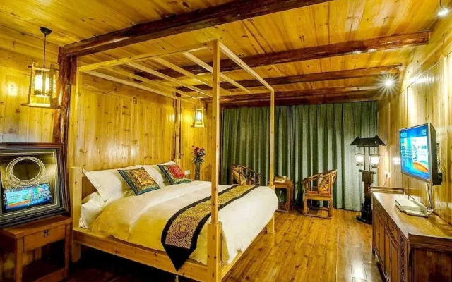 Xijiang Huayin Holiday Hotel