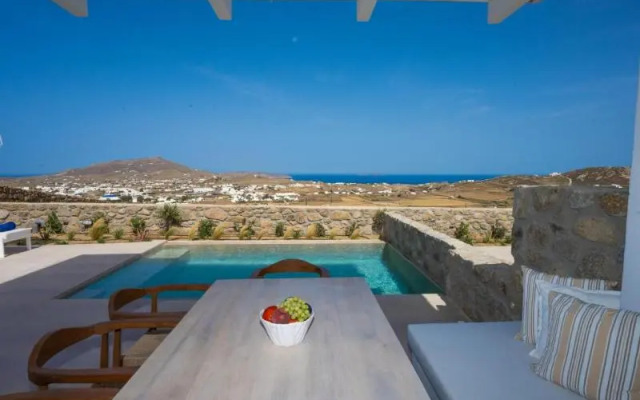 Sunrise Villa - Sea View Private Pools
