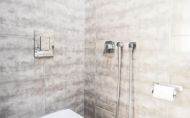 oompH Warsaw Big Apartment near Old Town