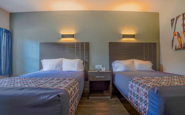 Sunrise Inn by OYO Titusville FL