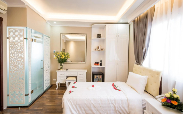 Little Hanoi Deluxe Hotel – Guest Rooms – Hanoi