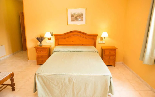 Hotel Miralles