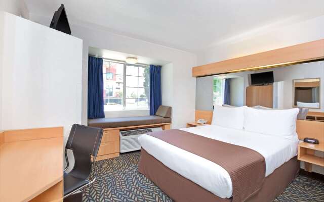 Microtel Inn & Suites by Wyndham Morgan Hill/San Jose Area