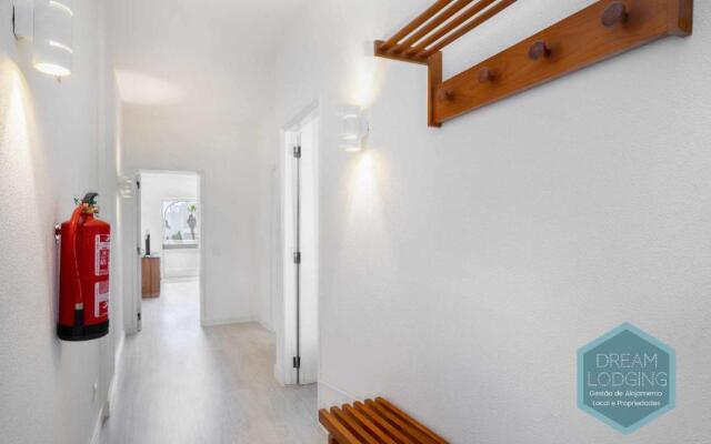 Artens 407 - Dream Lodging