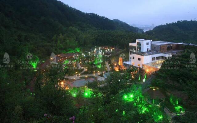 Zuiwenquan Holiday Hotel