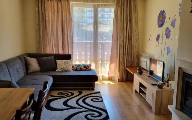 G-Apartment, New Inn, 2-rooms