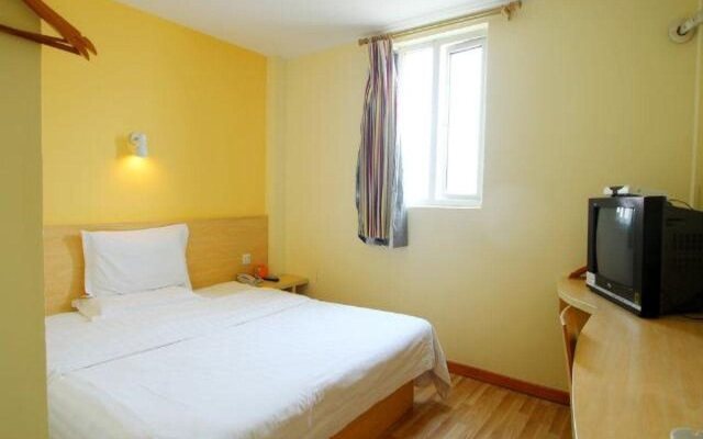 7 Days Inn