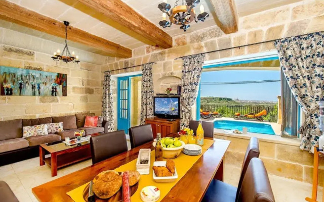 Ta Rena Holiday Home