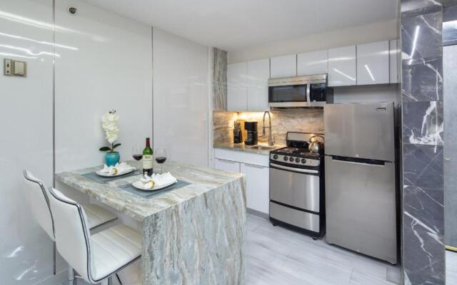 Executive Hotel Suite Downtown Free Parking