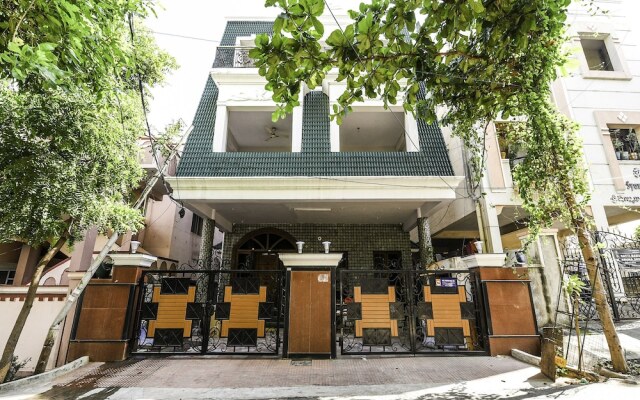Oyo 22676 Villa 56