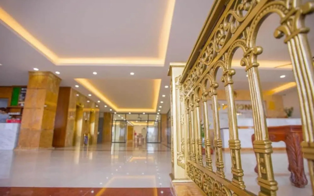 Tu Phuong Hotel TH by Bay Luxury