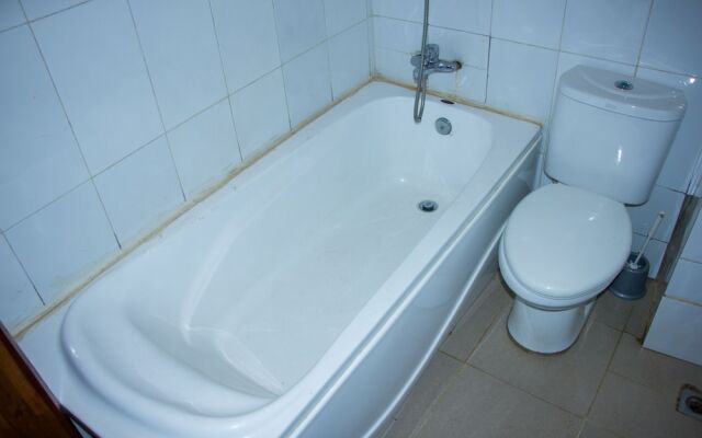 Kaft Hotels and Lounge