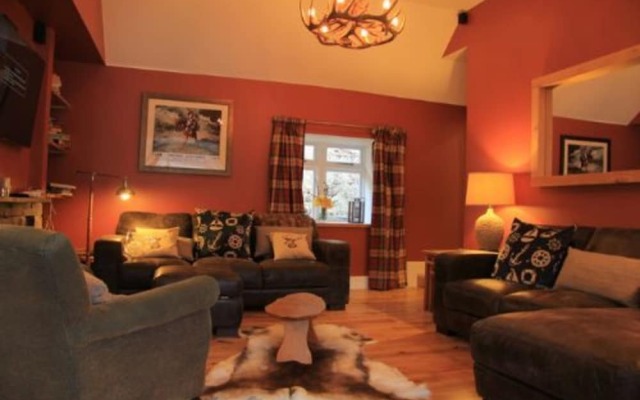 Lochside Cottage