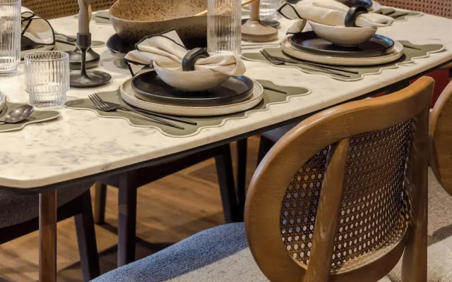 Waterside Living I Luxe Apartments