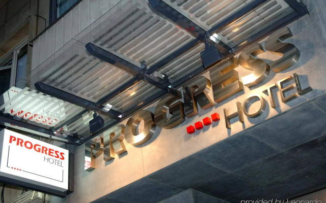 Progress Hotel