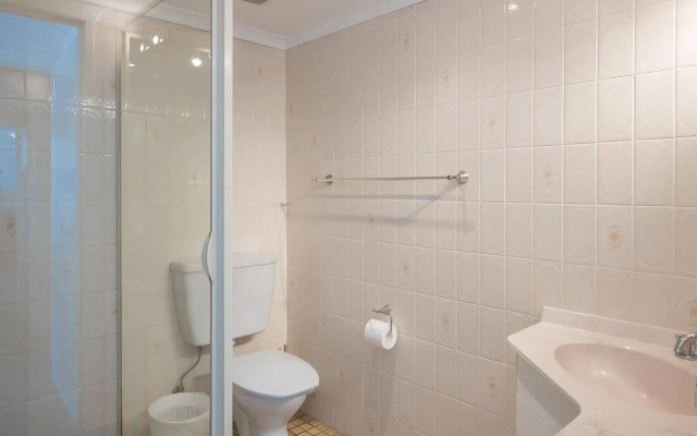 Southern Cross Apartments