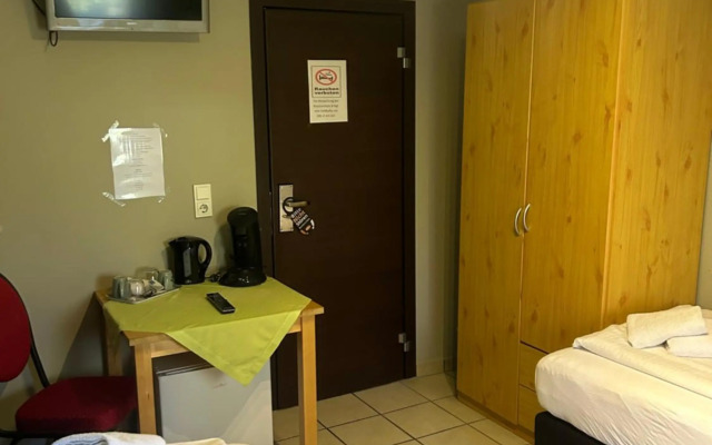 Gaststätte Pütz - Checkin: Eiserfelderstrasse 399