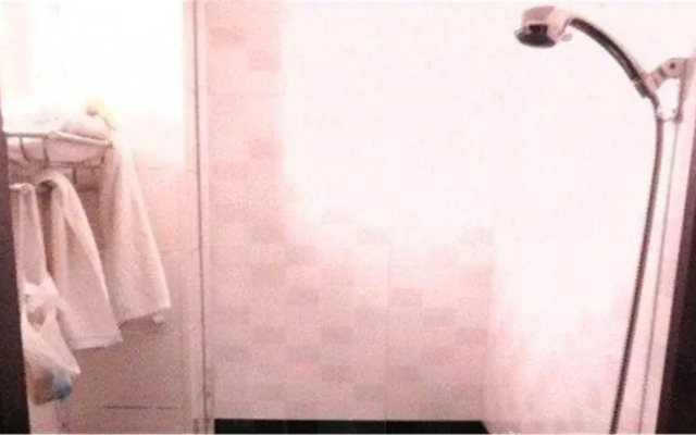 Zhalantun Jianxin Business Hotel