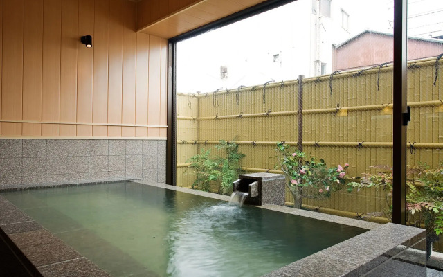 Kotohira River Side Hotel