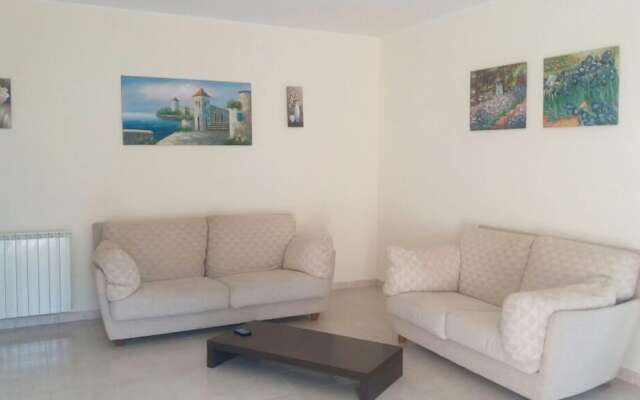 House With 4 Bedrooms in Siracusa, With Private Pool and Furnished Ter