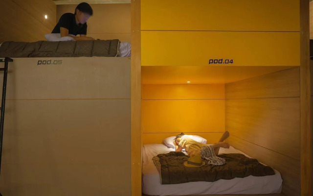 T Hostel at Victory Monument