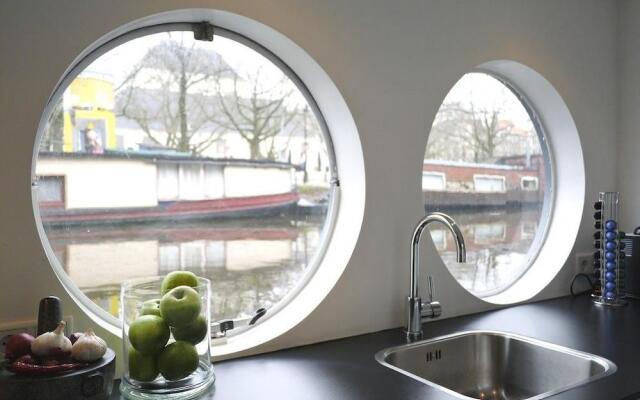 Houseboat Prinsheerlijk