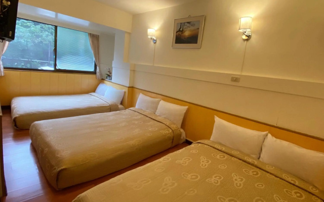 Ali-Shan Dengshan Hotel