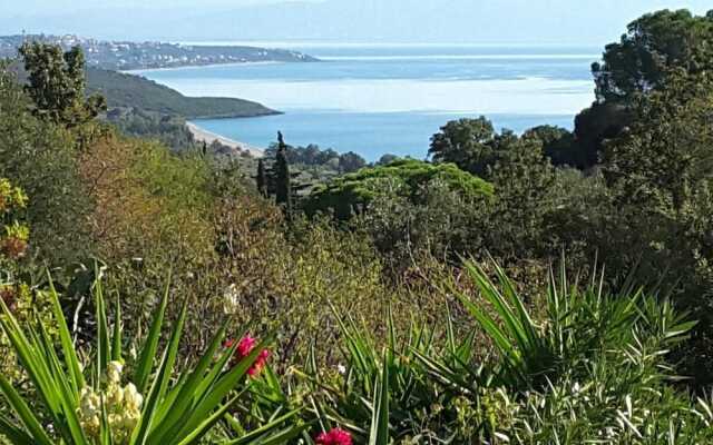 Elise Cottage, Your Heavenly Paradise in Mani