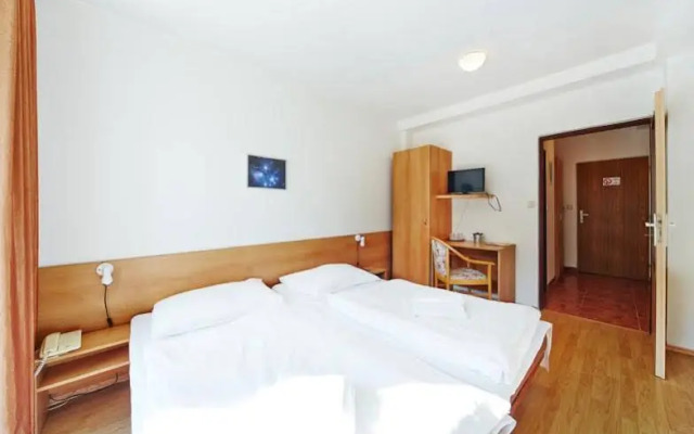 Hotel Global