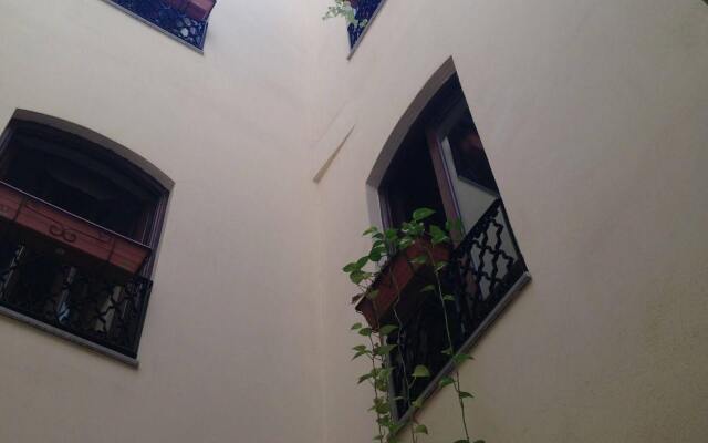 Hotel Plaza Nueva