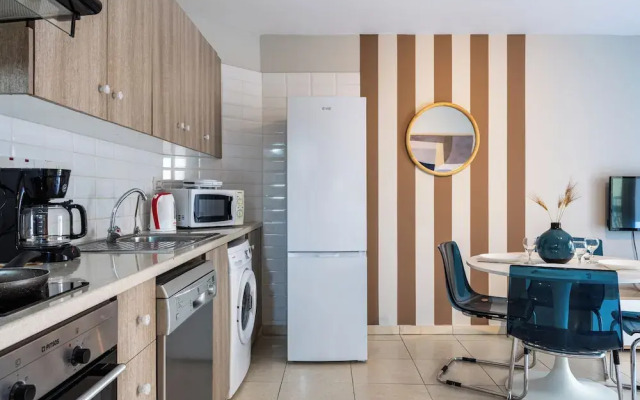 Gitane 1-Br Apt & Balcony in Larnaca