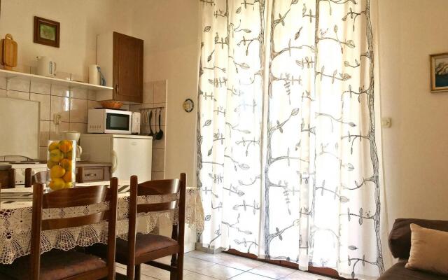 Ivo - barbecue - A2(2+1)