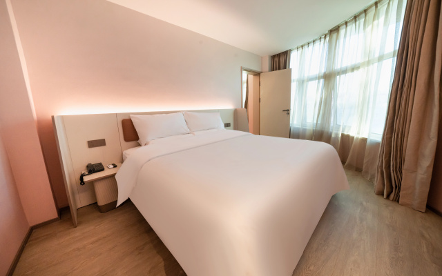 Hanting Express Beijing Xinguozhan