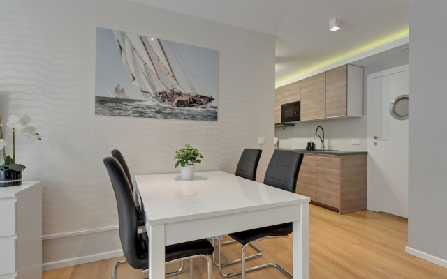 Szafarnia 1 by Grand Apartments