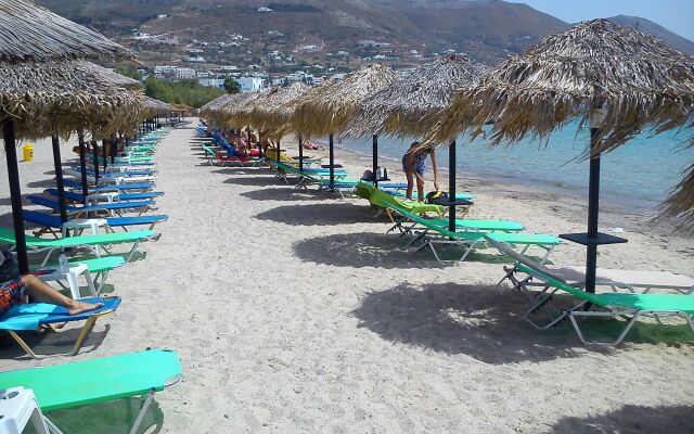 Cyclades Hotel & Studios