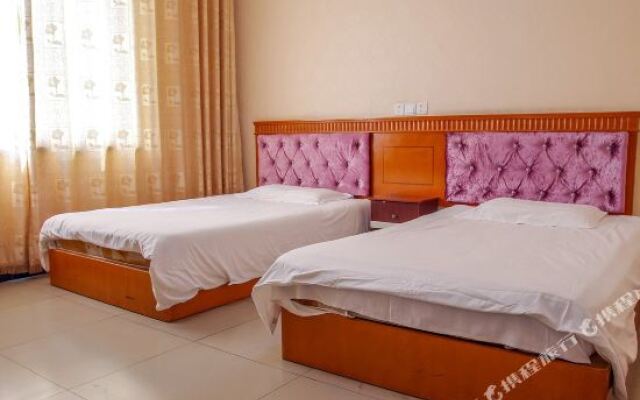 Leshan Hongcheng Hotel (Jiaxing Road Food Street)
