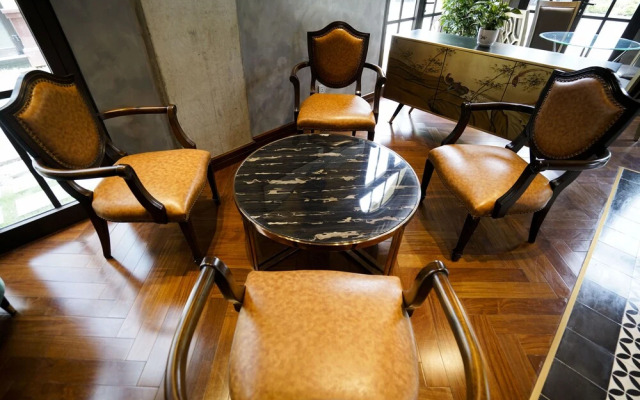 1925 Ha Long Hotel