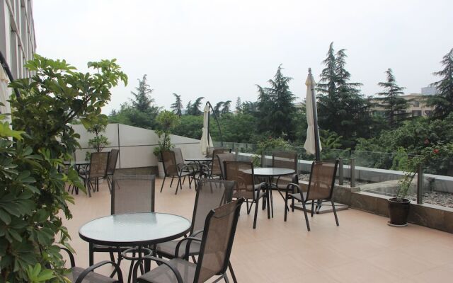 Chengdu Haoyi Shubo Hotel