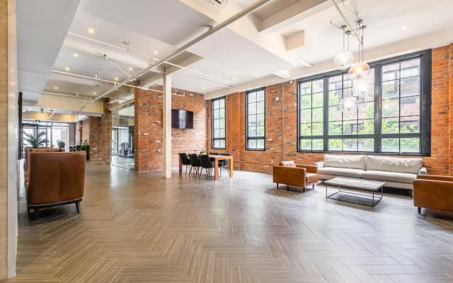 Bee s Loft Free Parking Gym