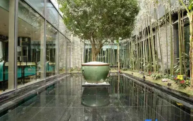 Seclusive Hotel · Guilin